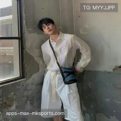 凤万宇